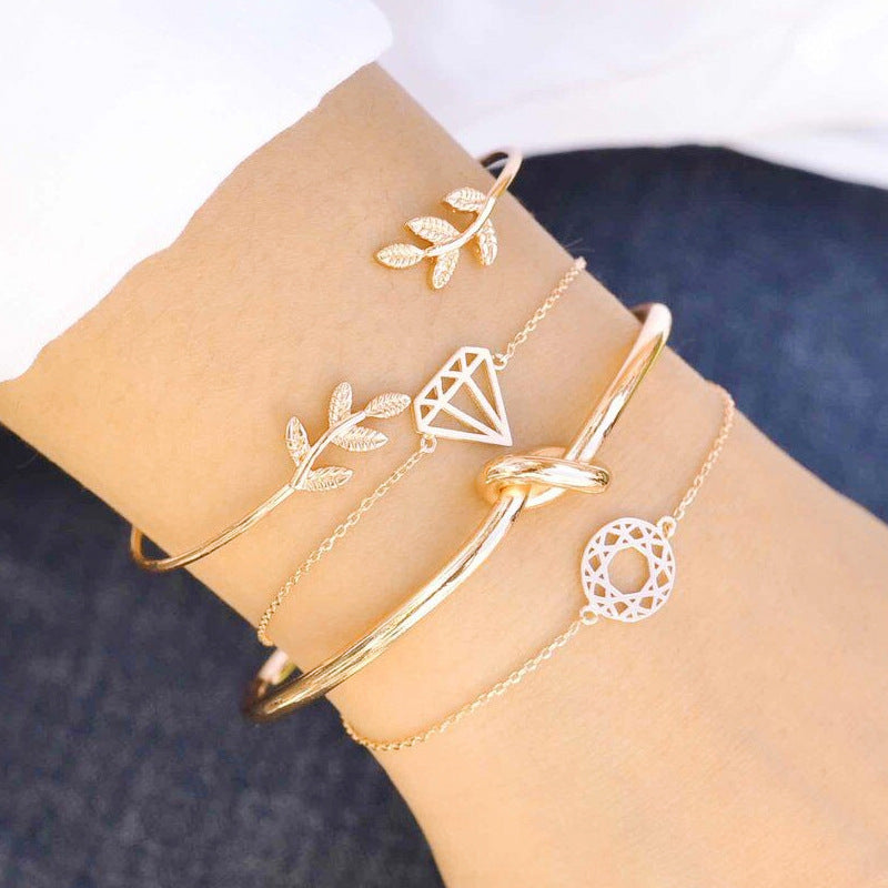 Geometric chain bracelet